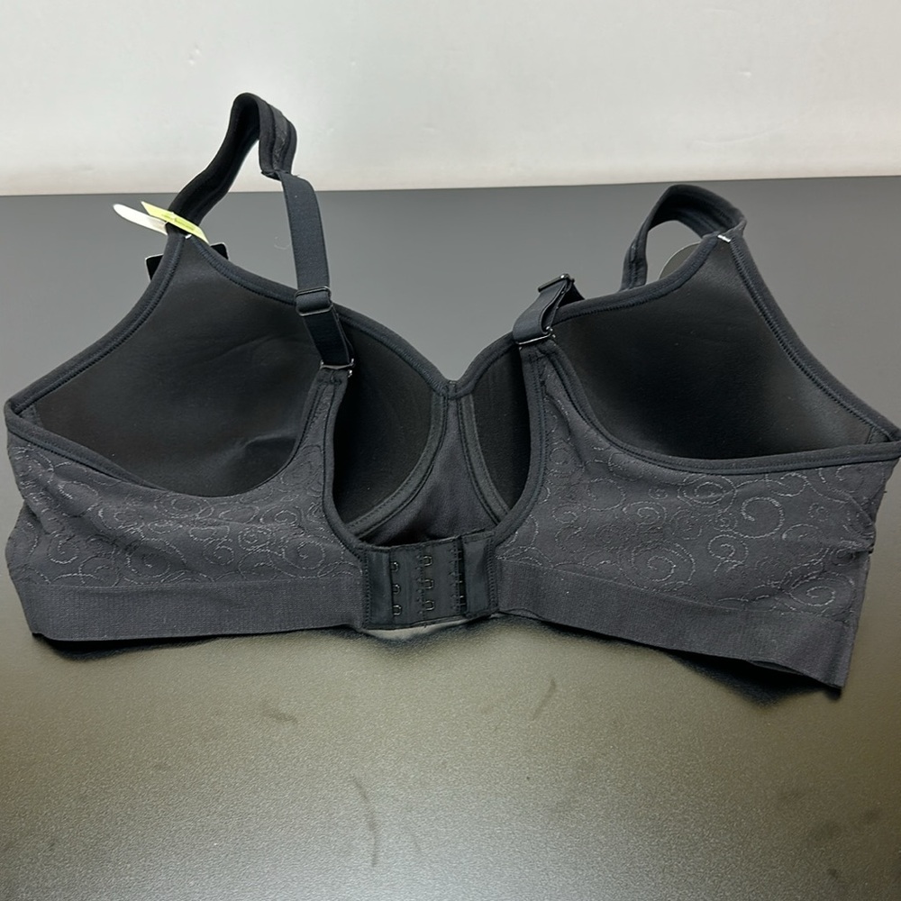 New Bali Cool Comfort Bra 42B Lightly Padded Wireless Soft - Picture 3 of 14